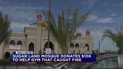 Sugar Land mosque donates $10k to help rebuild burnt-out gym