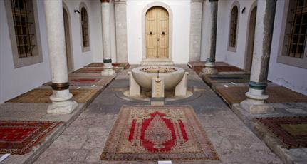 Exhibition of Prayer rugs in Bosnia