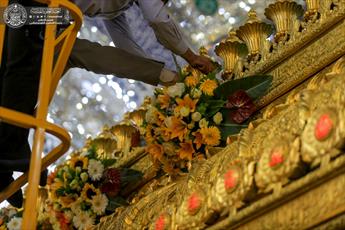 Imam Ali Shrine decorated 