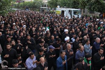 Iranians mark Imam Ali (as) Martyrdom Anniv. in Mashhad