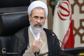 Head of Iran’s seminaries offers condolences over Kermanshah earthquake 