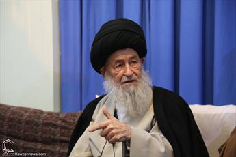 Ayat. Alavi Gorgani receives Iranian youth in Qom 