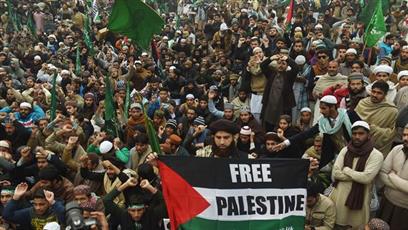  Pakistanis stage rallies against US al-Quds decision