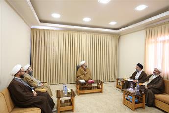 Seminary, the agent of preserving cultural independence