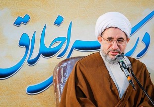 Ayatollah Araki stresses Mosques' status in divine Islam