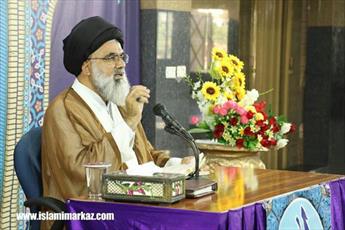 L'unité est le signe du monothéisme et la division, le signe du Chirk