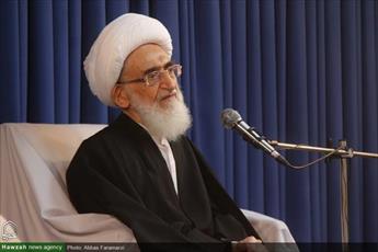 La création de l'université islamique "Azad" a aidé à la propagation de l'islam