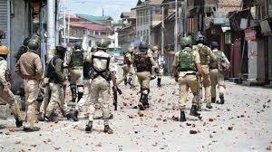 Indian forces attack Kashmiris after Eid al-Fitr prayers