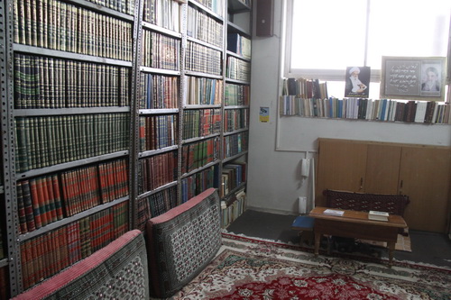 کتابخانه آیت الله مویدی قمی