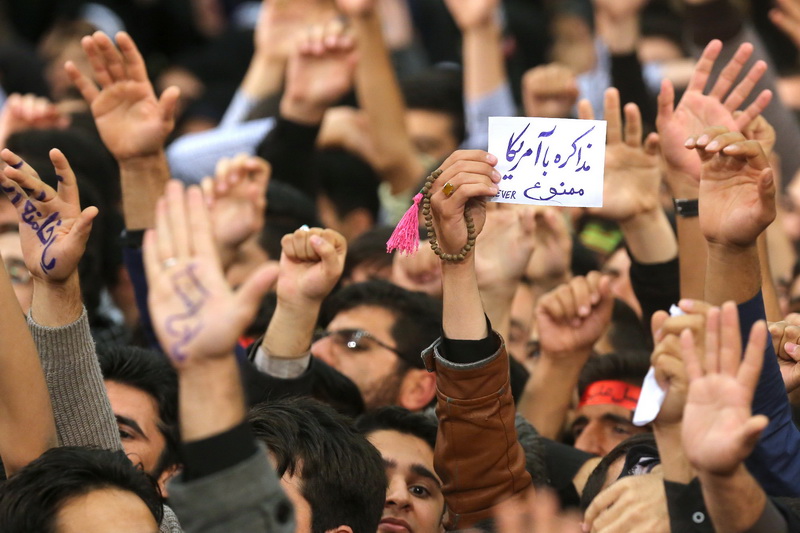 تصاویر/ دیدار دانش‌آموزان و دانشجویان با رهبر معظم انقلاب در آستانه ۱۳ آبان