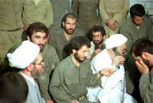 عملیات فتح خرمشهر با دعای کدام روحانی شهید آغاز شد؟