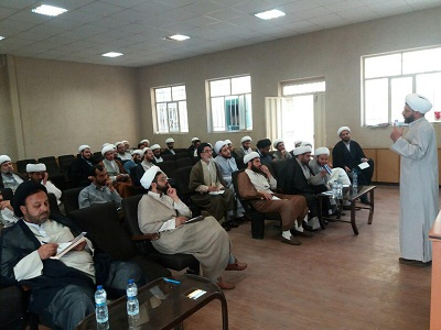 شرکت روحانیون طرح هجرت و مستقر ساوه در کارگاه «سفیران آسمانی»