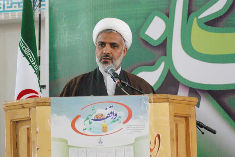 روحانیت مردم را به سمت وقف های نیاز روز جامعه هدایت کند