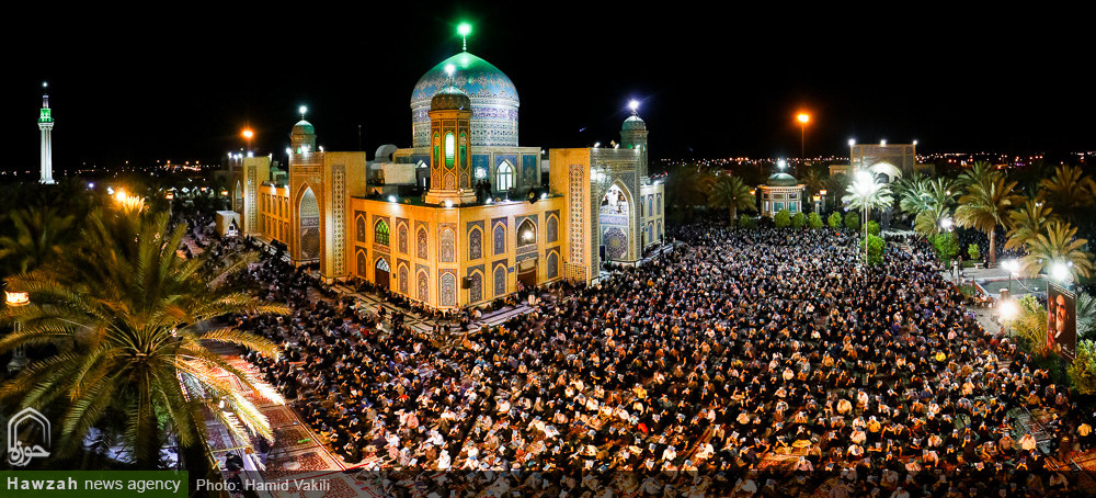 تصاویر/ مراسم احیاء شب نوزدهم ماه مبارک رمضان در امامزاده حسین بن موسی الکاظم(ع) طبس