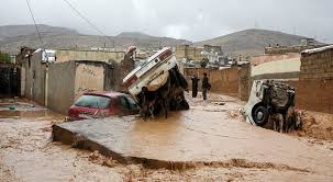  برنامه ریزی جامع و سریع برای حضور طلاب وحوزویان در عملیات امداد و کمک رسانی به سیل زدگان/ تفویض اختیار به مدیران برای تعطیلی مدارس علمیه