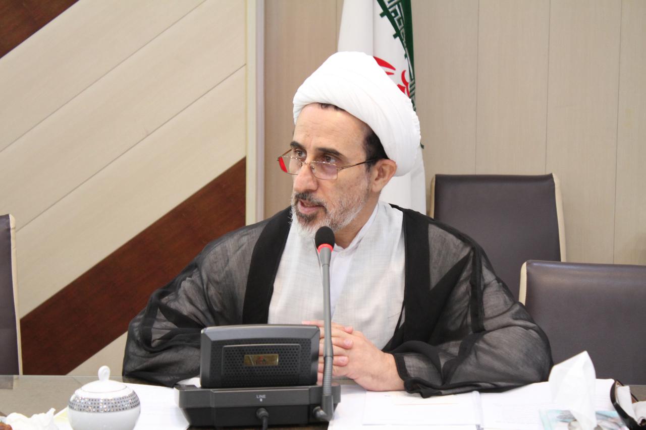 کشورهای غیراسلامی هم از حوزه های علمیه توقع نظریه پردازی دارند