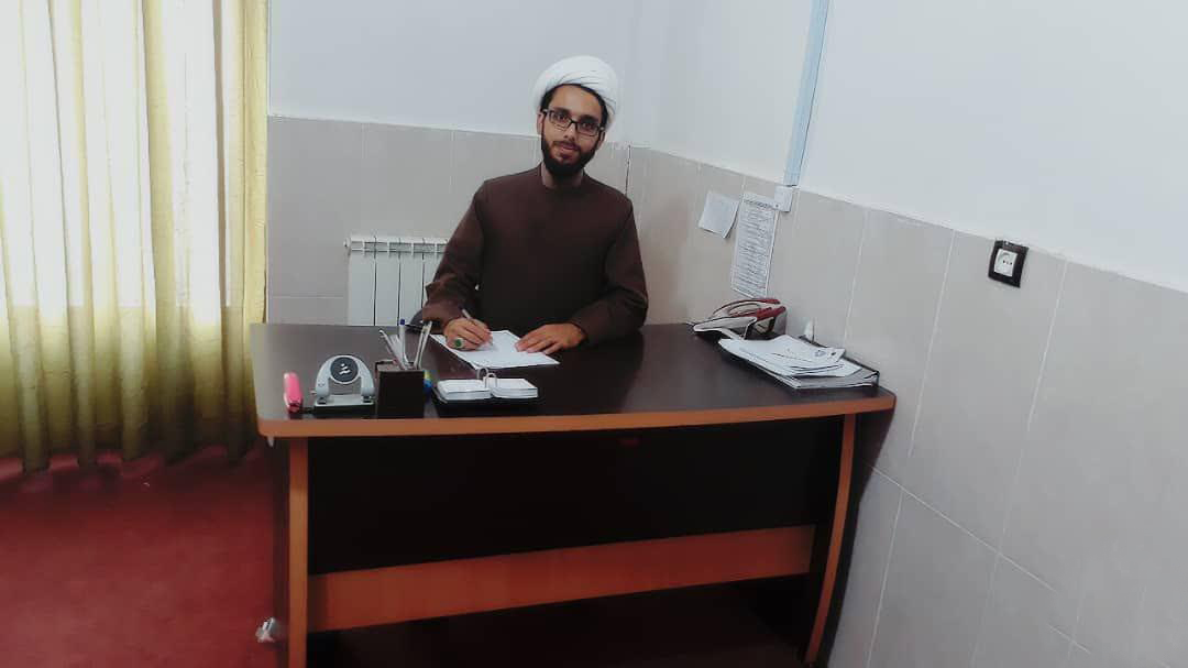 شرح کامل ماجرای ضرب و شتم روحانی ملایری توسط اراذل و اوباش