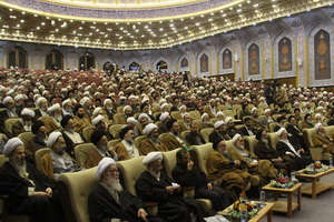 با تکیه بر توان داخلی حرکت پرشتاب استکبارستیزی را ادامه خواهیم داد/ اهانت نشریه فرانسوی در جهت تکمیل پرژه اسلام‌هراسی است