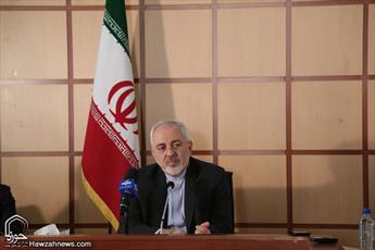 دکتر ظریف: مجاهدت های آیت الله واعظ طبسی فراموش نشدنی است