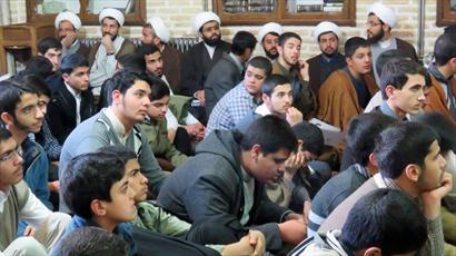 طلاب و فضلای خوییهای مقیم قم گرد هم آمدند