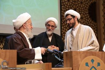 اساتید ممتاز مرکز آموزش تخصصی تفسیر و علوم قرآن تجلیل شدند