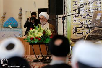 وقف منبع پایدار اداره حوزه های علمیه است