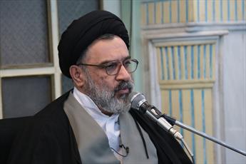 مرحوم آیت الله  جزائری مصداق تقریب مذاهب اسلامی بود