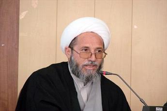 امام جمعه گلپایگان : همه باید مطیع قانون باشند