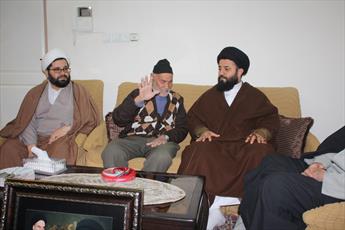 دل بستن به چراغ سبز آمریکا نتیجه ای جز انحراف و نابودی ندارد