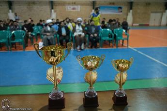 فیلم/ طلاب پا به توپ شدند