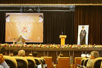 بی پاسخ ماندن شبهات دانش آموزان زمینه ساز انحراف است