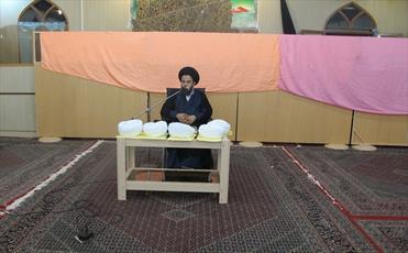 ولادت امام زمان(عج) مانند خورشید درخشان است