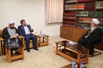 لزوم توجه بیشتر مجلس به رفع مشکلات اقتصادی/نمایندگان وحدت و محبت را در جامعه رواج دهند