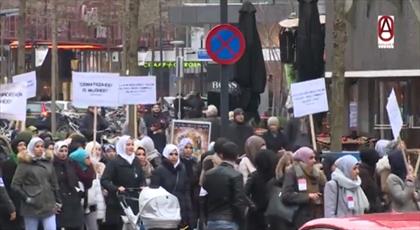 شیعیان هلند راهپیمایی اربعین را بی صدا برگزار کردند