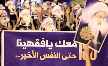 دیشب ۱۵۰ هزار نفر در بحرین کفن پوش شدند/ مردم آماده دفاع از شیخ عیسی قاسم هستند
