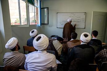 تدریس بیش از ۴۰۰ استاد در حوزه علمیه خوزستان