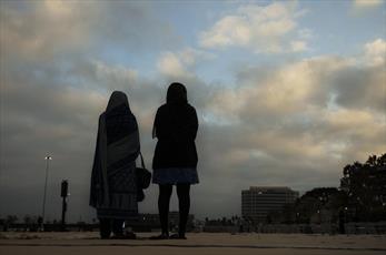 حمله با شیشه بطری به صورت دانشجوی محجبه/ افزایش نگرانی زنان مسلمان آمریکا