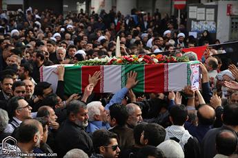 تشییع و تدفین ۱۱ نفر از شهدای حله در خوزستان