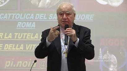 در سراشیبی کامل قرار داریم/ آموزشگاه‌های تربیت قسیس خالی هستند