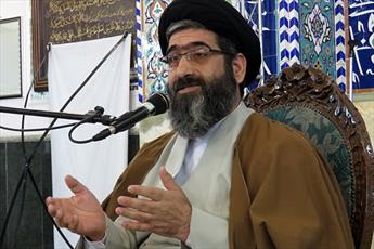 بُعد بین المللی حوزه های علمیه تقویت شود/ احیای هویت دینی در جهان با پیروزی انقلاب ایران