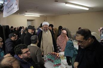 بازارچه کمک به ایتام پس از نماز جمعه وین برپا شد +عکس