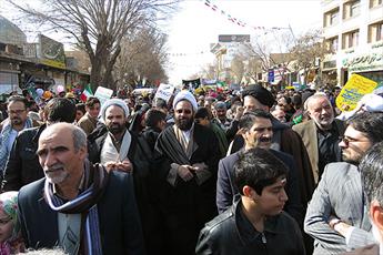 راهپیمایی حماسی ۲۲ بهمن در شهر خون و اجتهاد آغاز شد