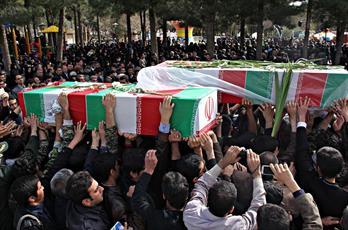 سنگ تمام مردم دارالعباده در میزبانی از شهدای گمنام