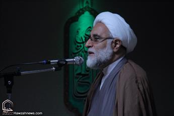 در مصاحبه و ارزیابی ها مقاطع تحصیلی را از هم  تفکیک کنید