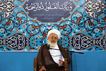 بقاء انقلاب شرط بقای دین و اسلام در ایران است / دستاوردهای انقلاب  برای نسل جدید تبیین شود
