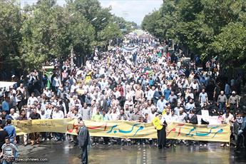 فریادهای «مرگ بر اسرائیل و آمریکا» در تهران طنین انداز شد