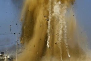 بمباران  نوار غزه توسط جنگنده‌های صهیونیستی