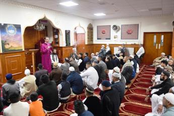 برگزاری جشن عیدفطر با حضور پیروان ادیان مختلف در انگلیس