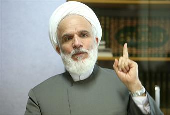تداوم راه امام خمینی(ره)  در تبعیت از رهبر معظم انقلاب است
