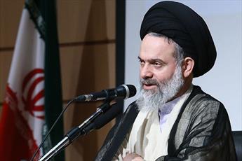 ملت عاشورایی ایران واهمه ای از تهدیدهای رئیس جمهور آمریکا ندارد /دفاع مقدس ریشه در عاشورا و مکتب حسینی دارد